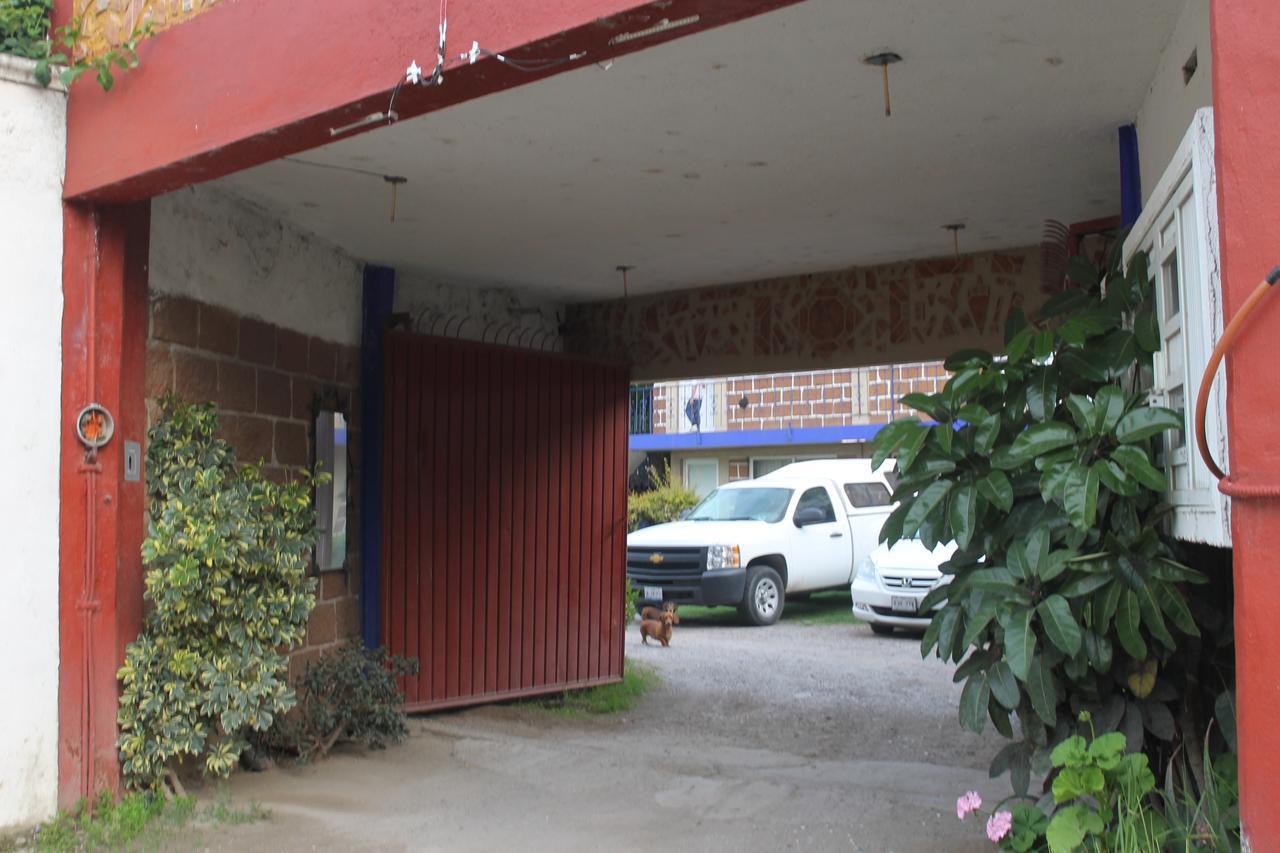 Hotel Las Fumarolas De Don Goyo Cholula Exteriör bild