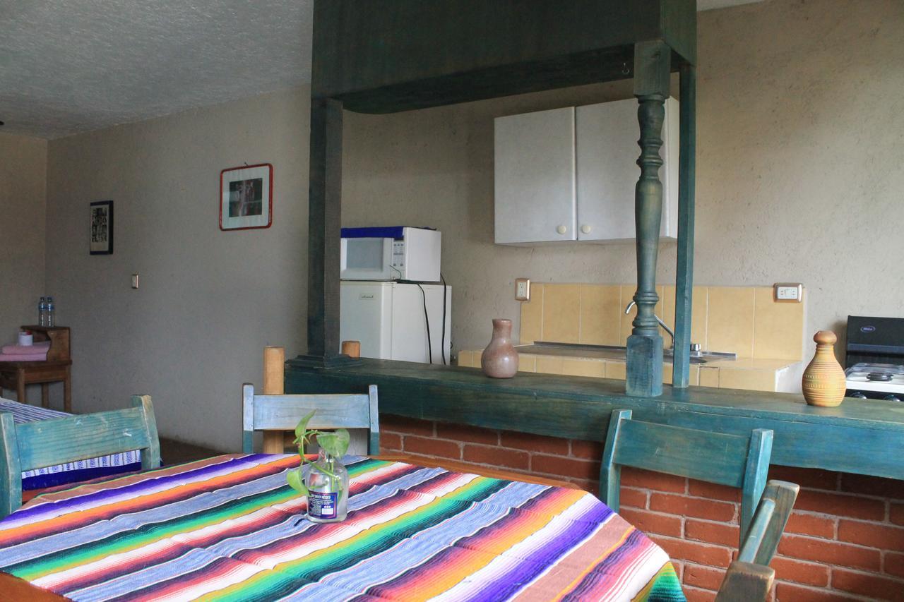 Hotel Las Fumarolas De Don Goyo Cholula Exteriör bild